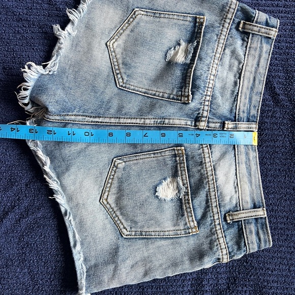 Angie Embroidered High Rise Denim Jean Shorts  size S w/ floral details - Picture 9 of 11